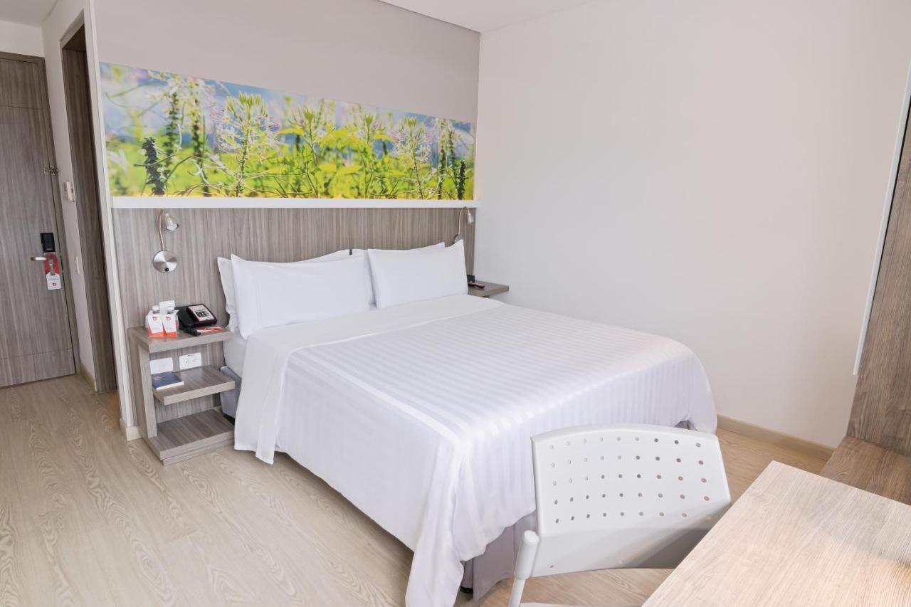 Ghl Style Yopal Hotell Exteriör bild